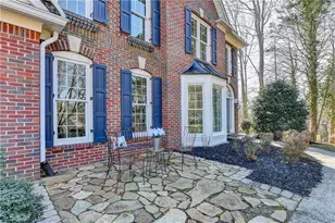 4910 Wimborne Ct, Suwanee, GA 30024 - Photo 4