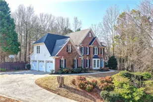 4910 Wimborne Ct, Suwanee, GA 30024 - Photo 2