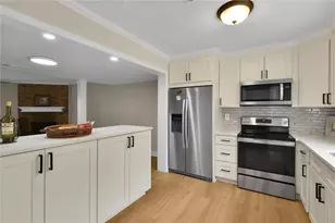 1457 Bentley Ln SE, Marietta, GA 30067 - Photo 4