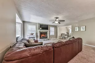 921 White Stag Ln, Canton, GA 30115 - Photo 4