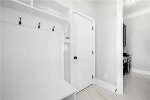 5955 Pennant Ln, Suwanee, GA 30024 - Photo 20