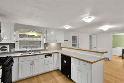 9871 Cumming Highway, Canton, GA 30115 - Photo 12