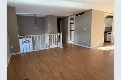 10415 Plantation Bridge Drive, Alpharetta, GA 30022 - Photo 6