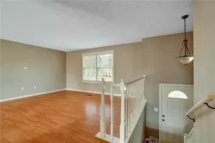 10415 Plantation Bridge Dr, Alpharetta, GA 30022 - Photo 10