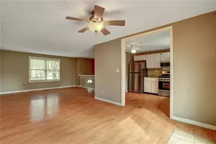 10415 Plantation Bridge Dr, Alpharetta, GA 30022 - Photo 16