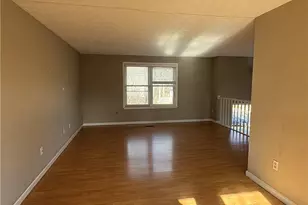 10415 Plantation Bridge Dr, Alpharetta, GA 30022 - Photo 8