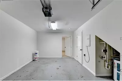 380 Grant Circle SE #201, Atlanta, GA 30315 - Photo 6