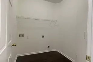 3870 Parham Way, Atlanta, GA 30349 - Photo 6