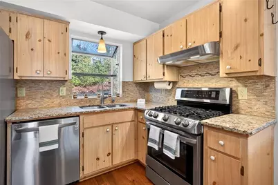 1198 Haven Brook Way NE, Brookhaven, GA 30319 - Photo 8