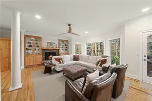 3877 Downing Ln NE, Brookhaven, GA 30319 - Photo 6