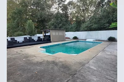 93 Hidden Valley Drive, Lawrenceville, GA 30044 - Photo 2