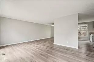 3531 Tewksbury Dr, Snellville, GA 30039 - Photo 6