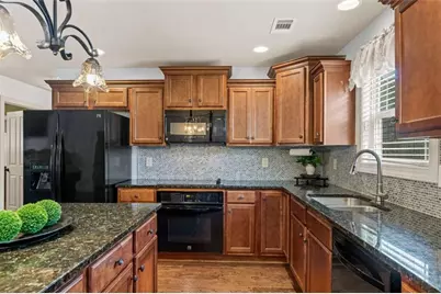 1023 Center Point Road, Carrollton, GA 30117 - Photo 10