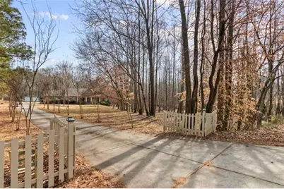 1023 Center Point Road, Carrollton, GA 30117 - Photo 48