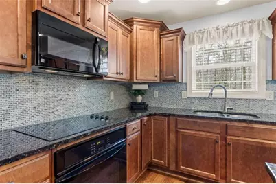 1023 Center Point Road, Carrollton, GA 30117 - Photo 12