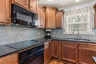 1023 Center Point Rd, Carrollton, GA 30117 - Photo 12