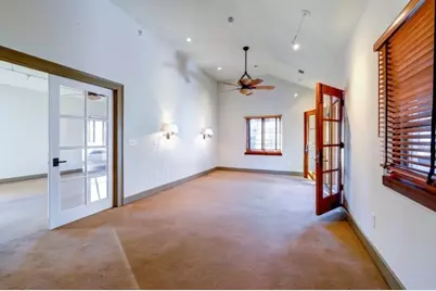 1090 Vista Trail NE, Atlanta, GA 30324 - Photo 12