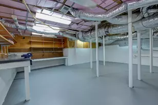 1090 Vista Trail NE, Atlanta, GA 30324 - Photo 16