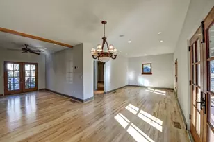 1090 Vista Trail NE, Atlanta, GA 30324 - Photo 4