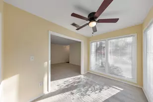 201 Natchez Trace, Atlanta, GA 30350 - Photo 8