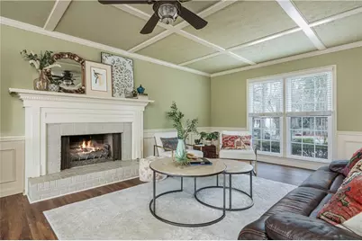 1329 Wynford Chase SW, Marietta, GA 30064 - Photo 6