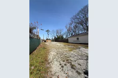 1449 Willingham Drive, East Point, GA 30344 - Photo 6