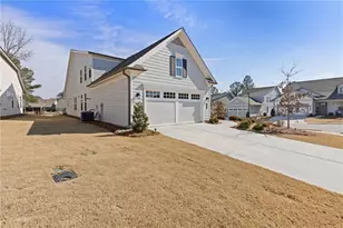 97 Caddo Ct, Hoschton, GA 30548 - Photo 4