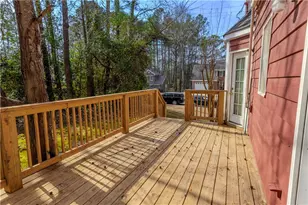 1974 Hunt Crossing Ct, Lawrenceville, GA 30043 - Photo 4