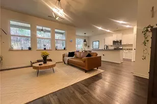 480 Shasta Ct, Hoschton, GA 30548 - Photo 4