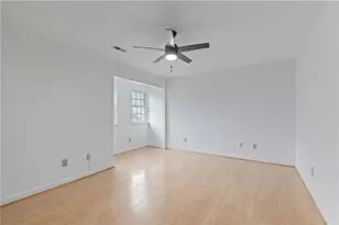 103 Mary Gay Ct, Decatur, GA 30030 - Photo 16