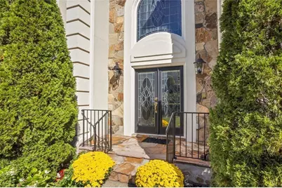 889 Waterford Green, Marietta, GA 30068 - Photo 6