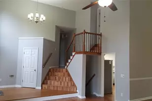 3885 Waterford Dr, Suwanee, GA 30024 - Photo 2