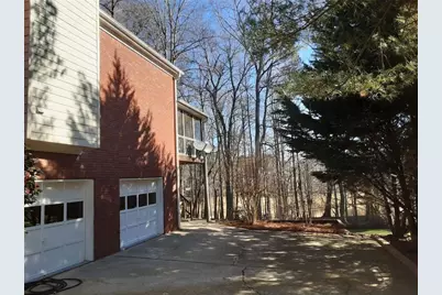 3885 Waterford Drive, Suwanee, GA 30024 - Photo 40