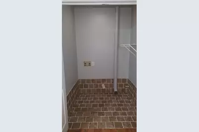 3885 Waterford Drive, Suwanee, GA 30024 - Photo 22