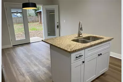 2155 Park Terrace, Atlanta, GA 30337 - Photo 16