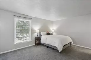 6700 Roswell Rd, Sandy Springs, GA 30328 - Photo 10