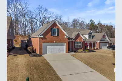 5589 Ashmoore Court, Flowery Branch, GA 30542 - Photo 4