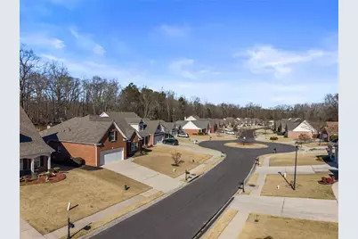 5589 Ashmoore Court, Flowery Branch, GA 30542 - Photo 4