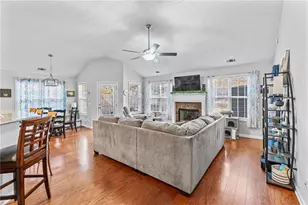 5589 Ashmoore Ct, Flowery Branch, GA 30542 - Photo 14