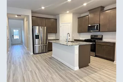 823 Misty Hollow Trail, Lawrenceville, GA 30045 - Photo 6