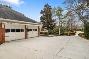 8915 Huntcliff Lake Ct, Sandy Springs, GA 30350 - Photo 64