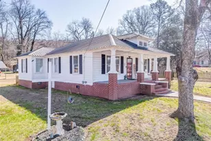 791 Park Ave SE, Lindale, GA 30147 - Photo 2