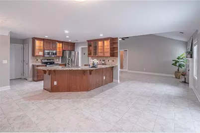 5660 Crest Hill Drive, Buford, GA 30518 - Photo 14