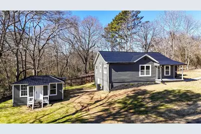 329 Gordon Street, Rockmart, GA 30153 - Photo 2