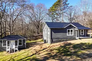 329 Gordon St, Rockmart, GA 30153 - Photo 2