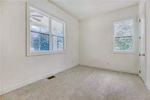 2415 Rugby Ave, Atlanta, GA 30337 - Photo 16