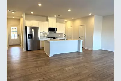 7273 Mulberry Trace Lane, Flowery Branch, GA 30542 - Photo 6