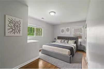 240 W Lake Drive NW, Atlanta, GA 30314 - Photo 16