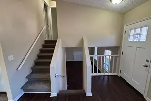 3972 Glenwood Downs Ln, Decatur, GA 30035 - Photo 6