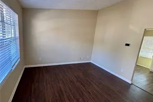 3972 Glenwood Downs Ln, Decatur, GA 30035 - Photo 2